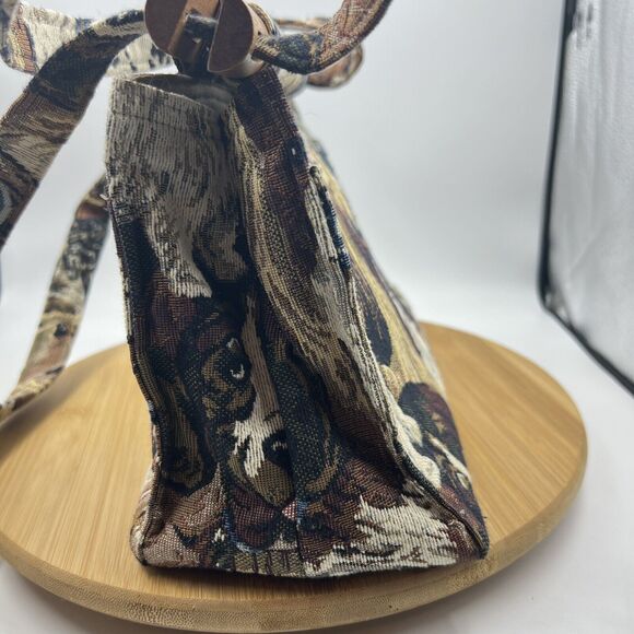 Dog Shoulder Purse Dog Breed Tapestry 2 Handle Handbag Wood Top Close Corgi - Picture 5 of 9